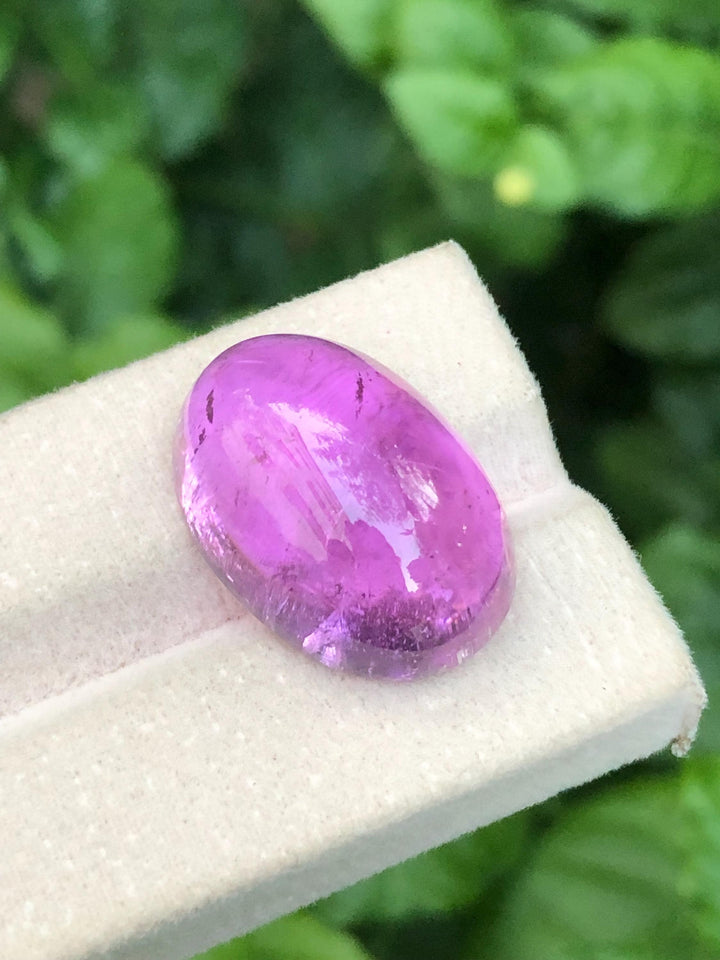 Pink Kunzite Cabochon 36.70 Carat – Afghanistan.