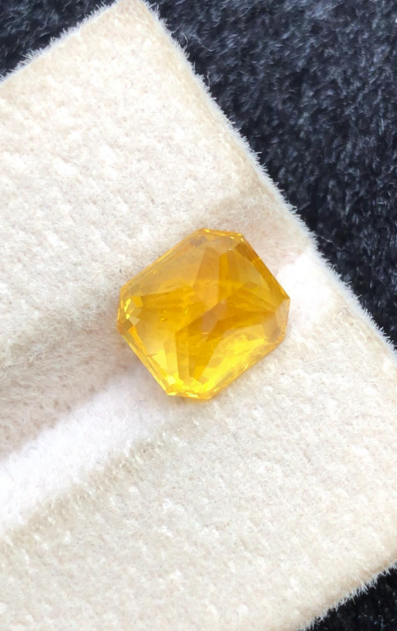 4.05ct Natural Yellow Sapphire – Ascher Cut Loose Gemstone for Jewelry