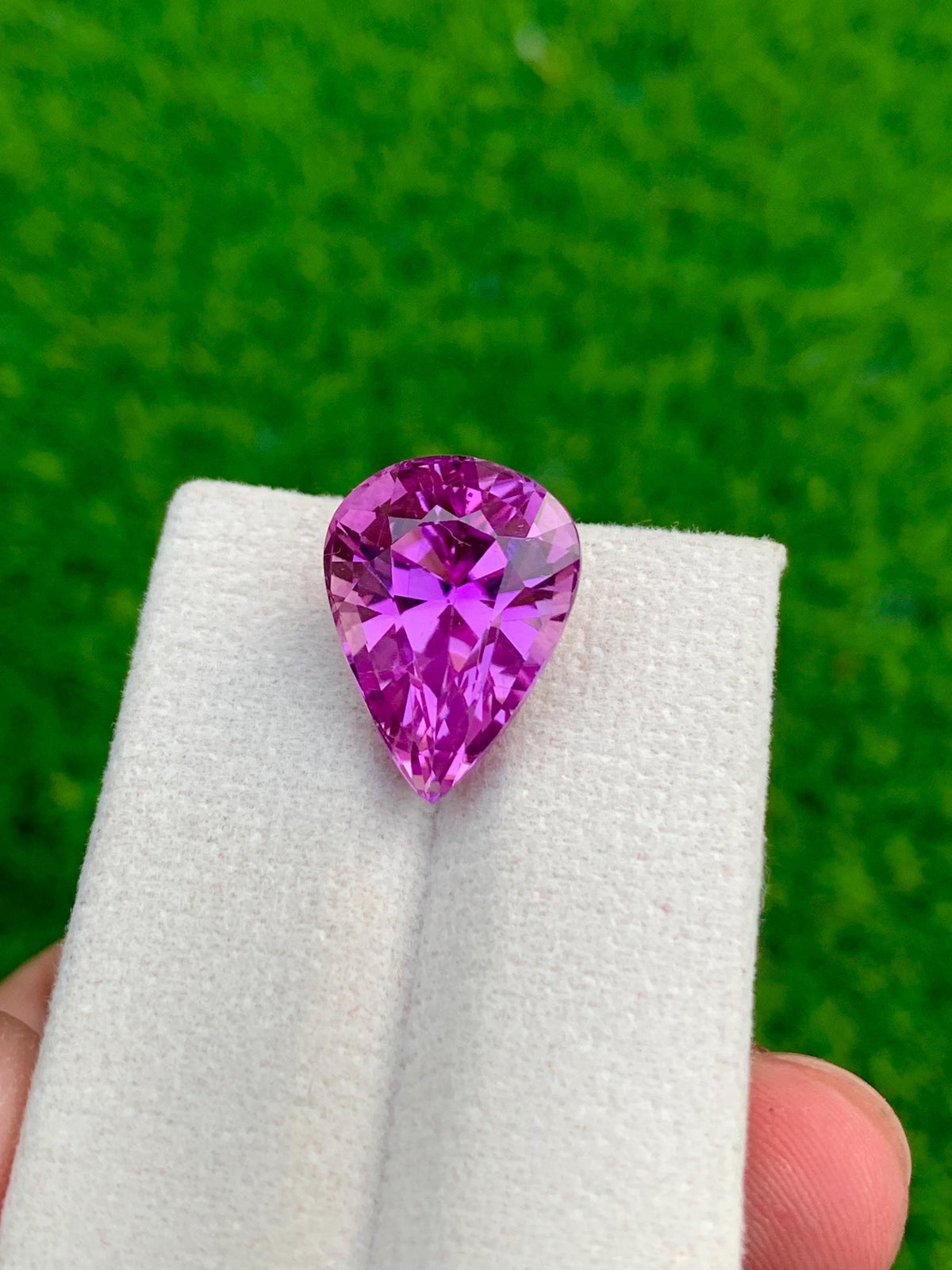 Deep Magenta Pink Kunzite Gemstone, Pear Cut, 13.65 CT, October Birthstone