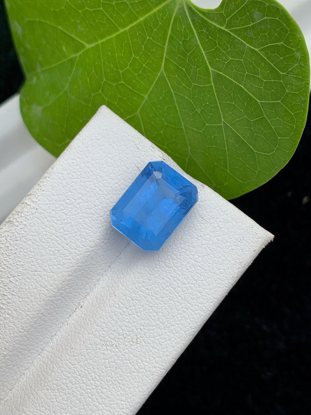 Santa Maria Aquamarine Gemstone: Emerald Cut Deep Blue Beryl, 6.15 CT