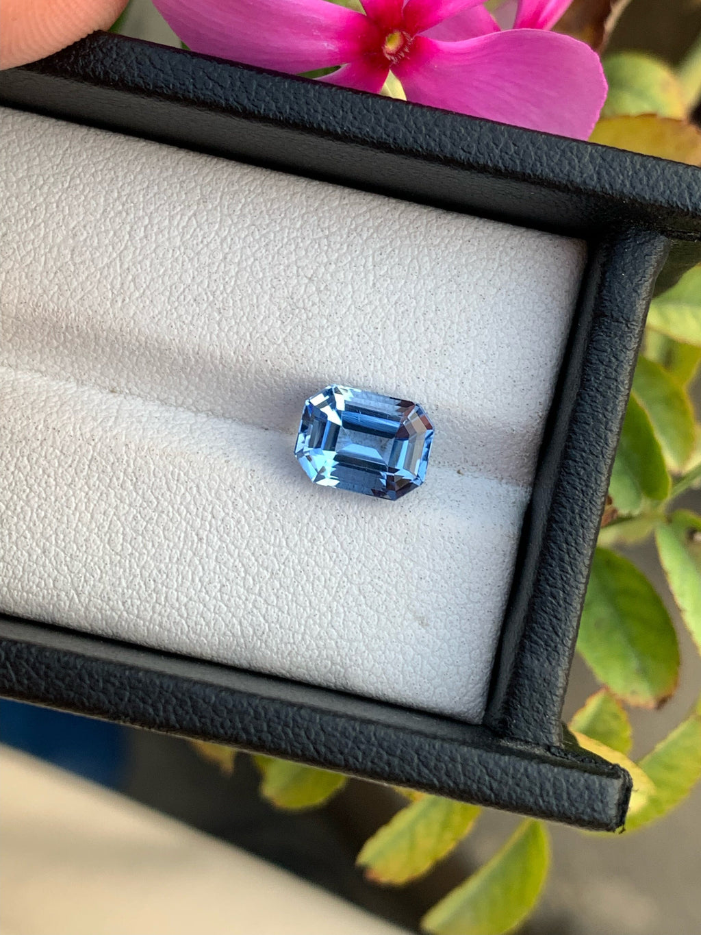 Santa Maria Blue Aquamarine Gemstone: Emerald Cut, 2 Carats