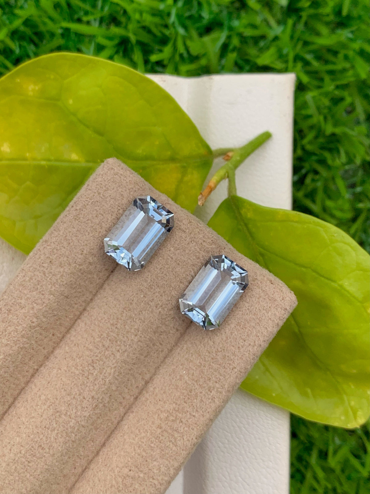 Santa Maria Aquamarine Gemstone Pair: Emerald Cut Beryl, 4.05 CT