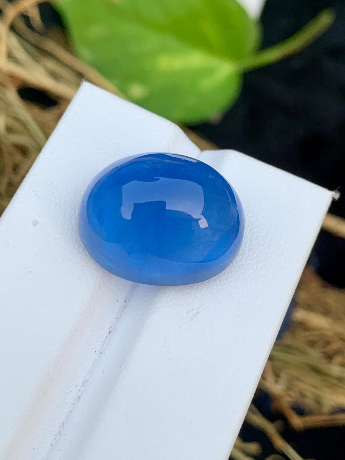 Santa Maria Aquamarine Cabochon: Deep Blue Gemstone, 29.20 CT