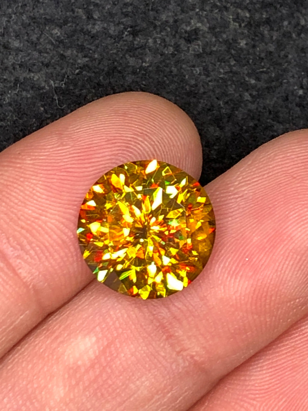 Full Fire Sphene Gemstone: Natural Round Titanite Stone, 5.50 ct