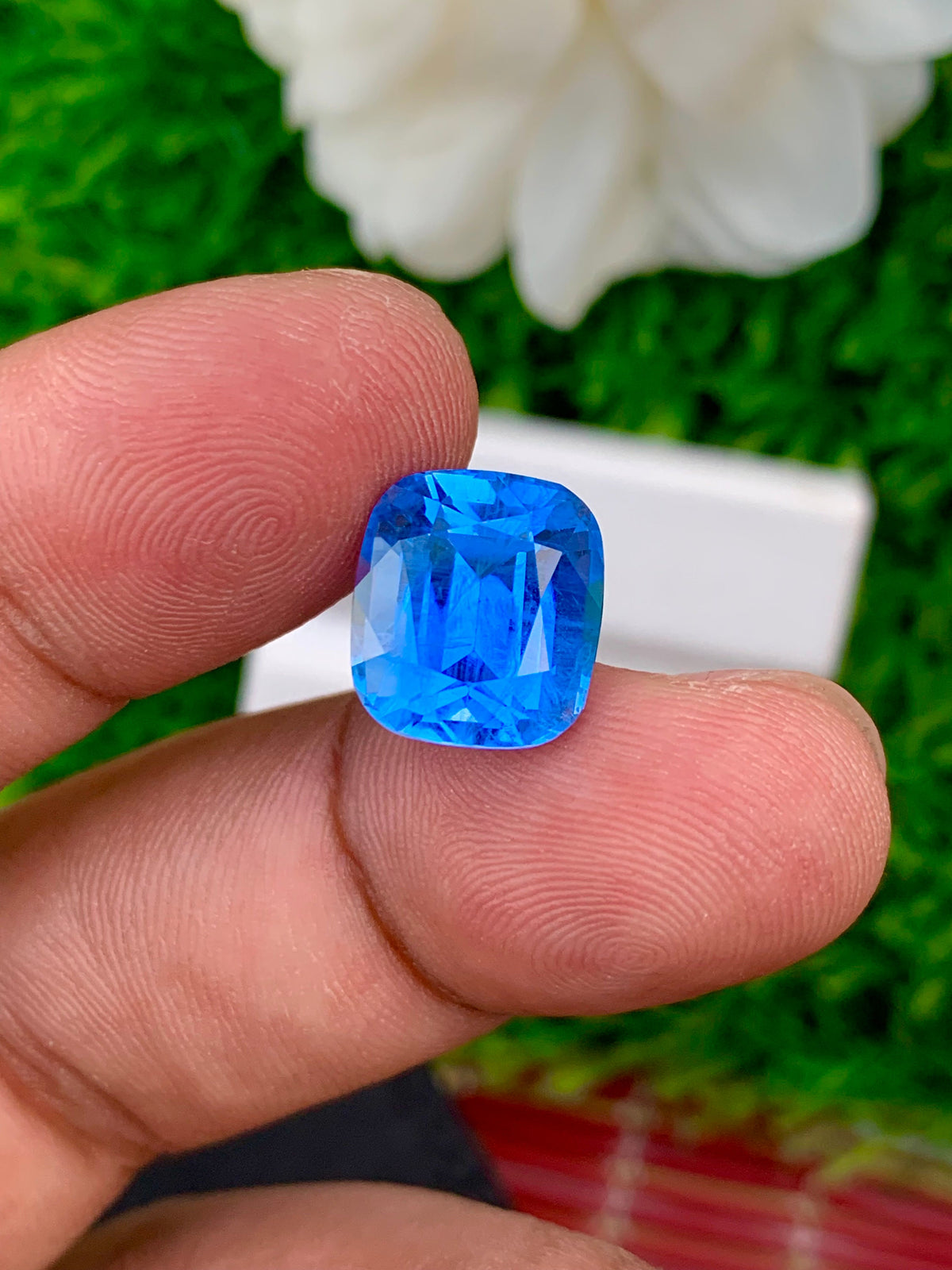 Santa Maria Aquamarine Gemstone: 6.55 ct Fancy Cut Loose Stone