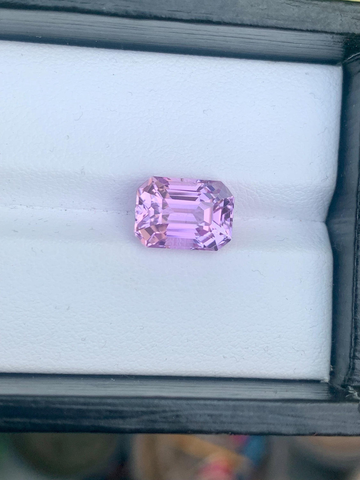 Light Pink Kunzite Gemstone: 4.60 CT Emerald Cut, Afghanistan