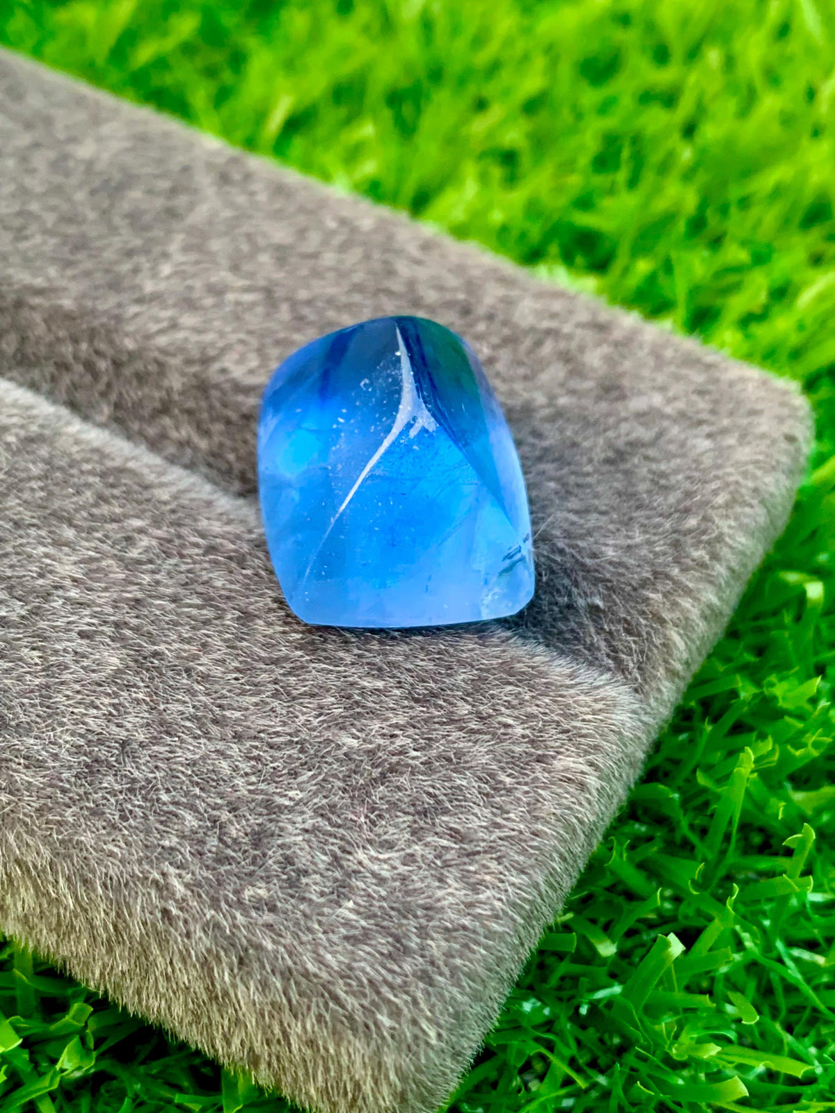 24.20 ct Aquamarine Cabochon: Skardu Pakistan Blue Beryl Gemstone