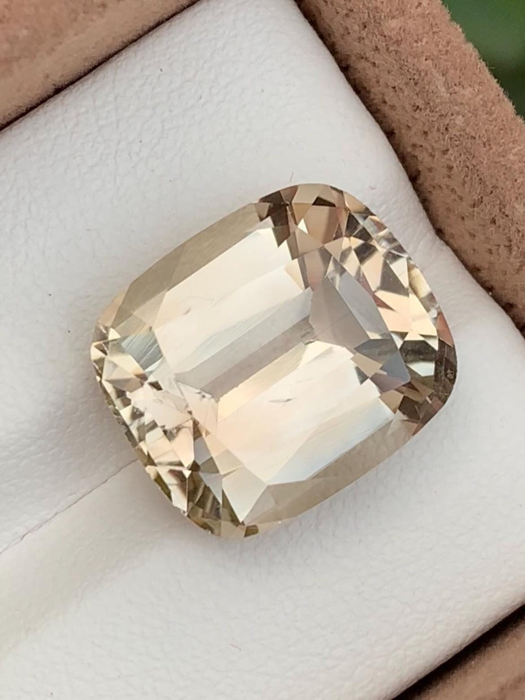 Golden Topaz 12.95ct Cushion Cut – Skardu Pakistan