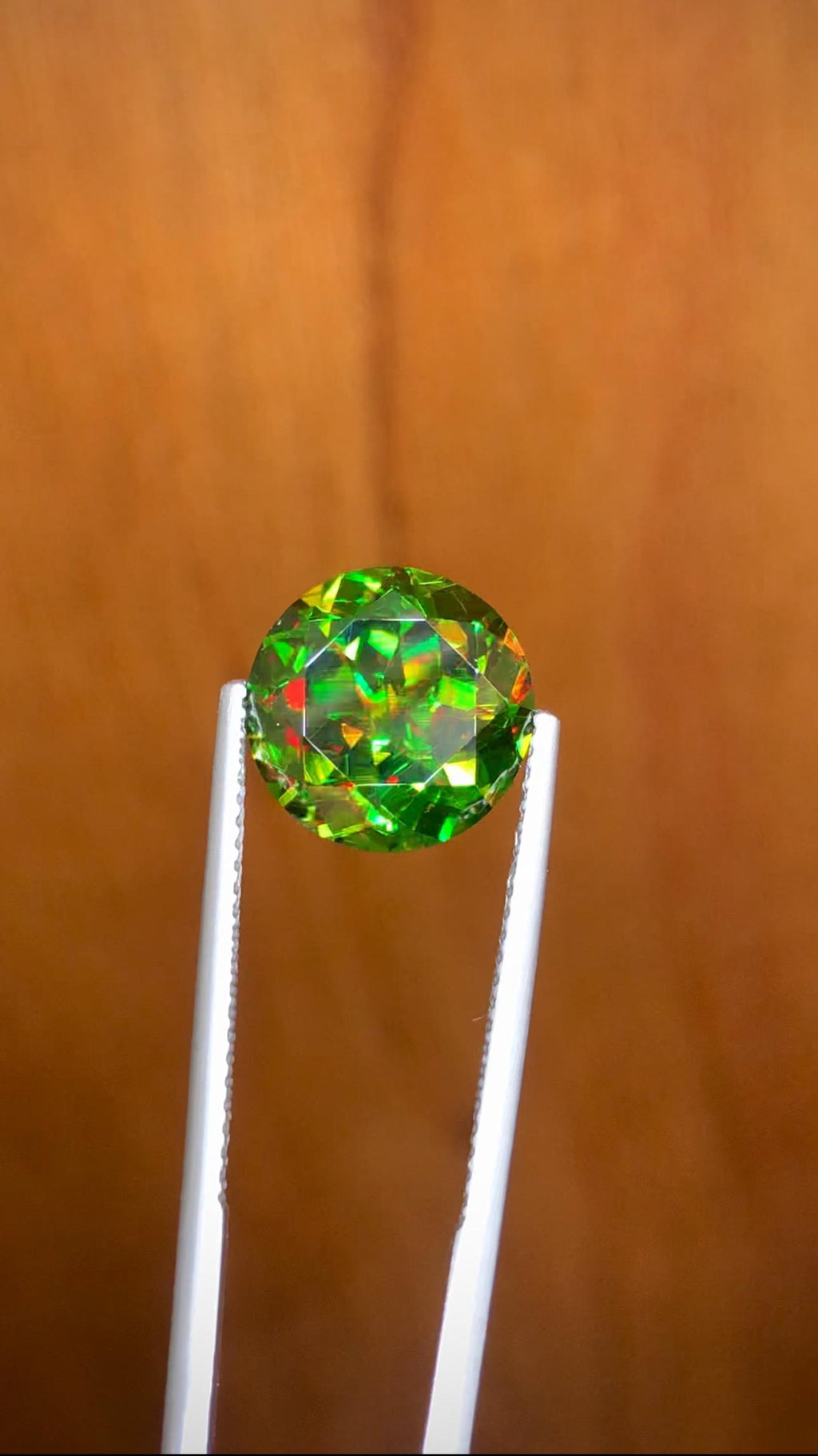 Chrome Sphene 5.85ct Round Cut Loose Gemstone from Pakistan