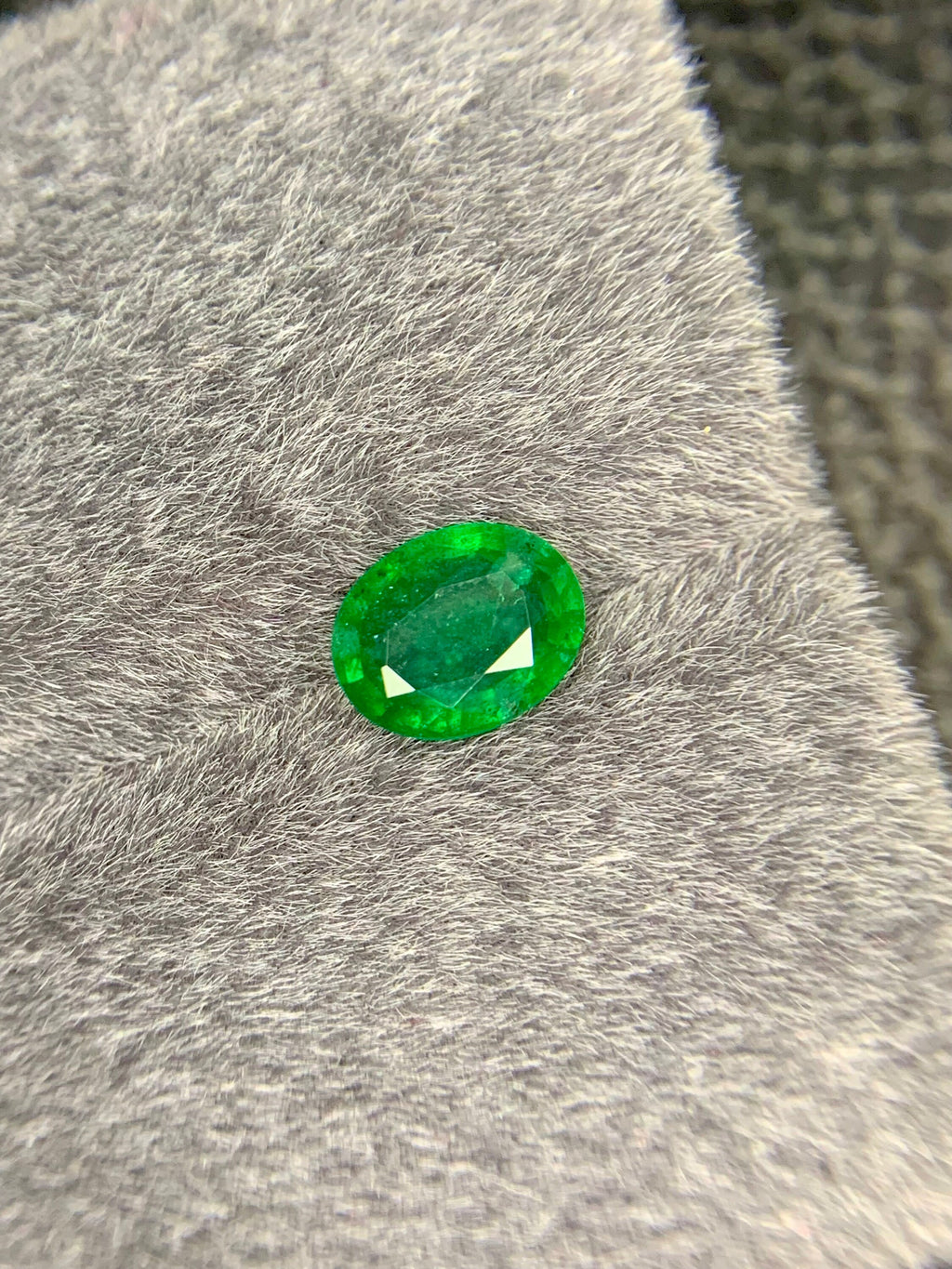 Zambia Emerald Gemstone: Oval Cut, Natural Green Emerald, 2.92 CT