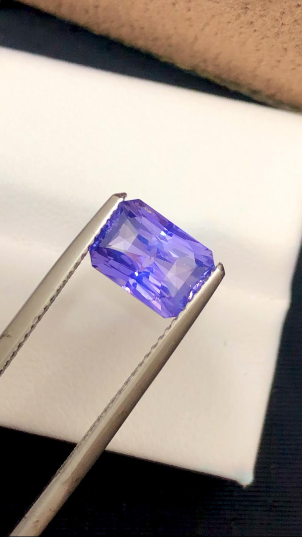 Natural Blue Sapphire Gemstone: 2.99 Carat, Fancy Cut, Certified
