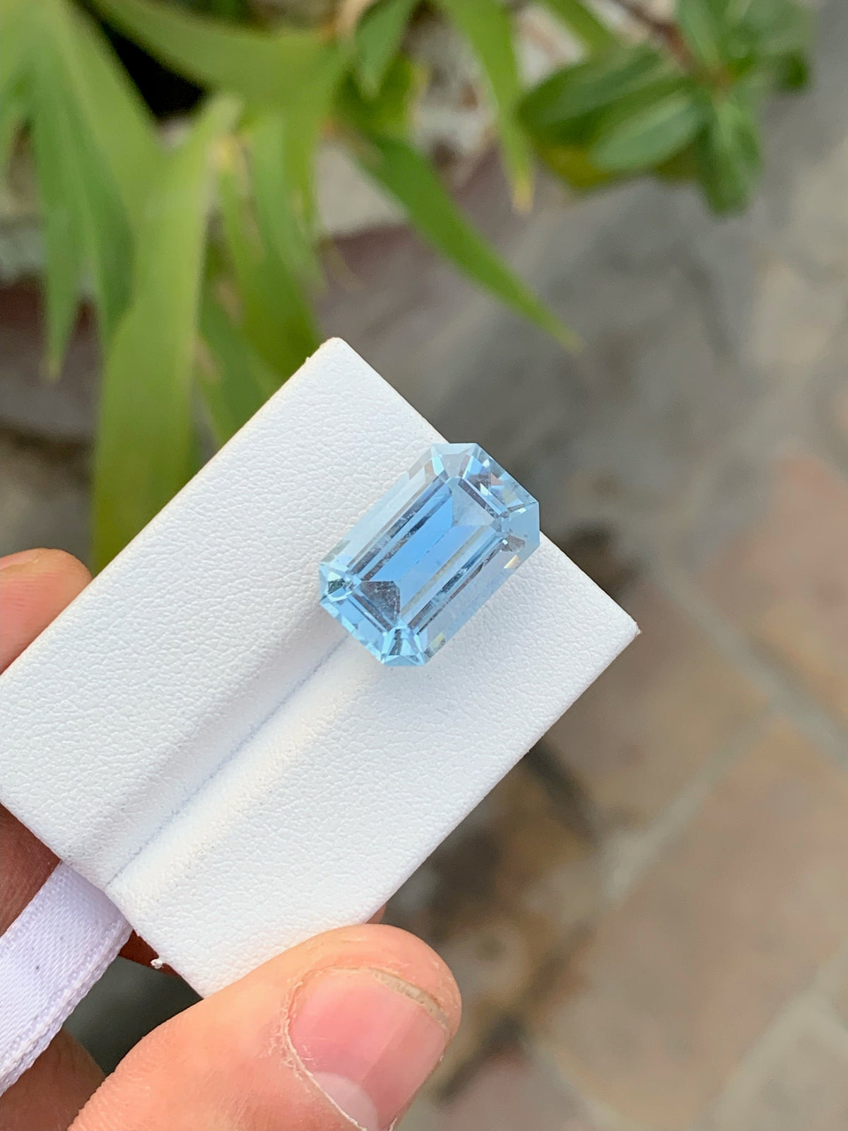 Emerald Cut Aquamarine Gemstone: Sea Blue, 10.75 CT Loose Stone