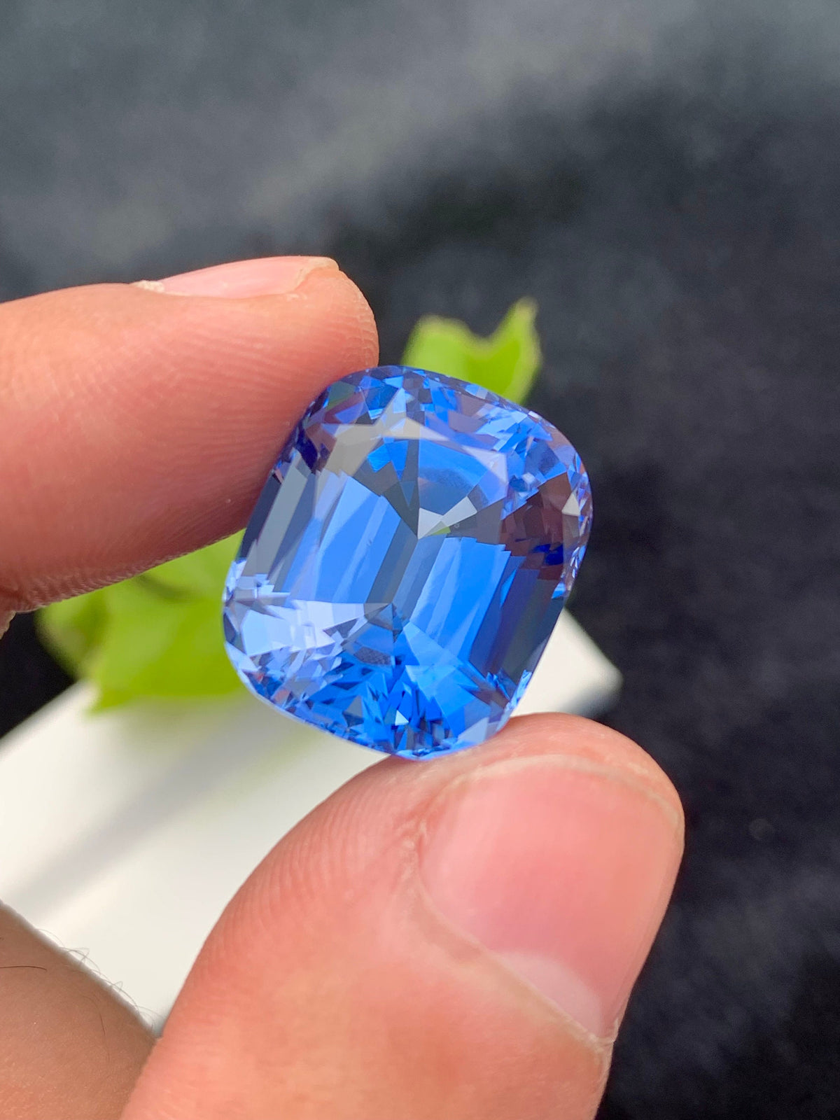 Santa Maria Blue Aquamarine Gemstone: Faceted Cushion Cut Beryl, 20.50 Carats