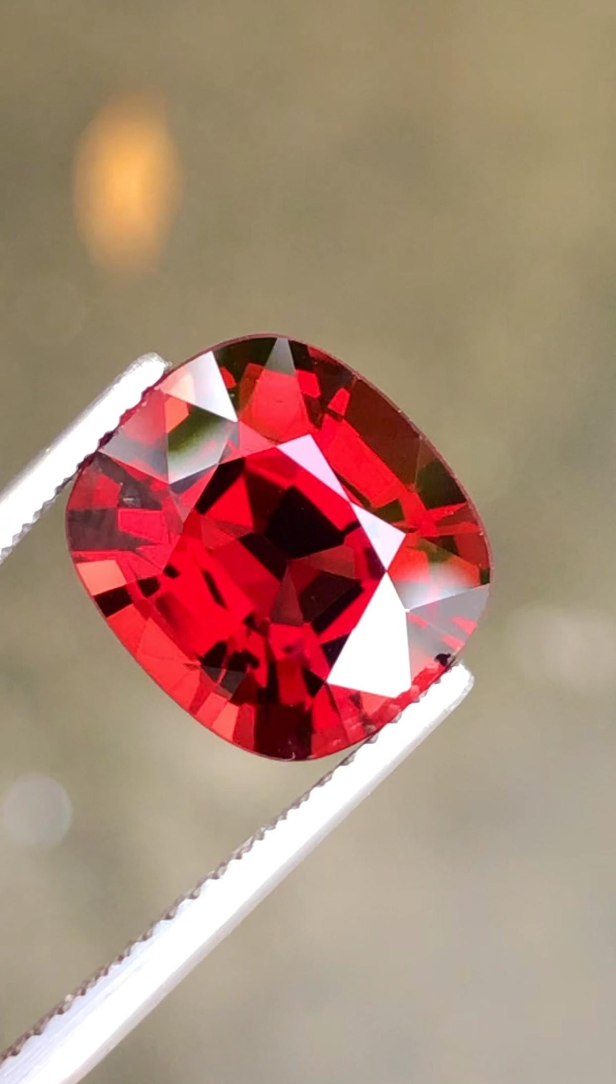 Premium 5.25 Cts Vivid Red Burma Spinel,NO HEAT Gem Quality Spinel