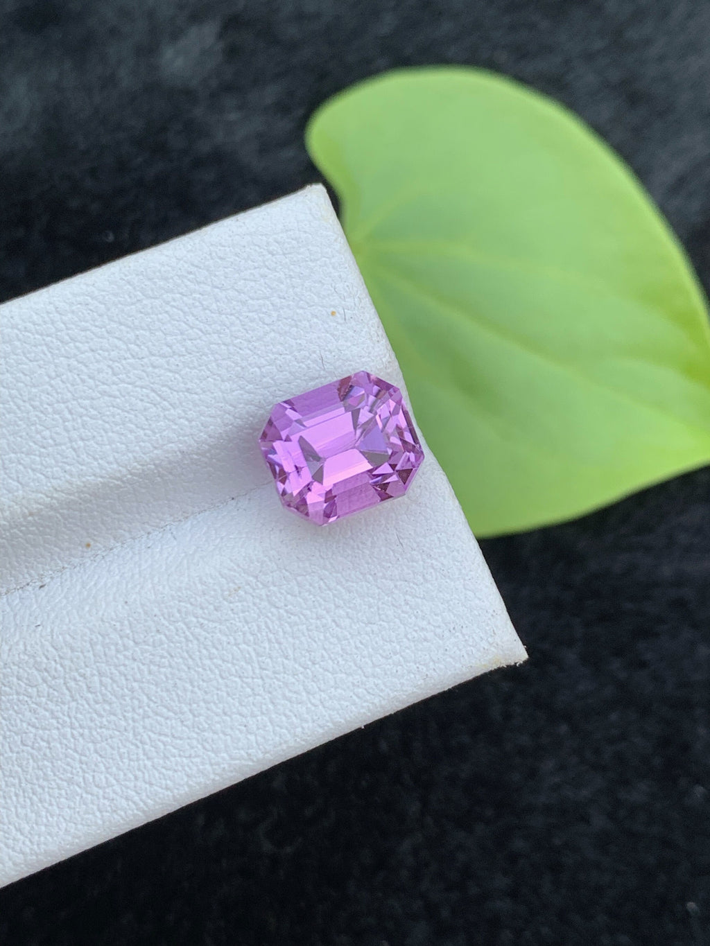 Lilac Pink Kunzite Gemstone: 5.15 CT Emerald Cut Spodumene