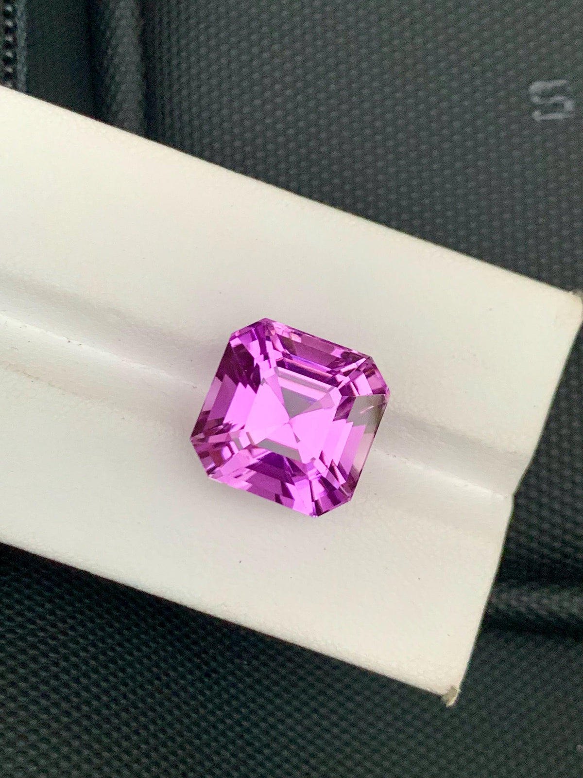 Deep Pink Kunzite Gemstone: 17.53 CT Asscher Cut Loose Stone