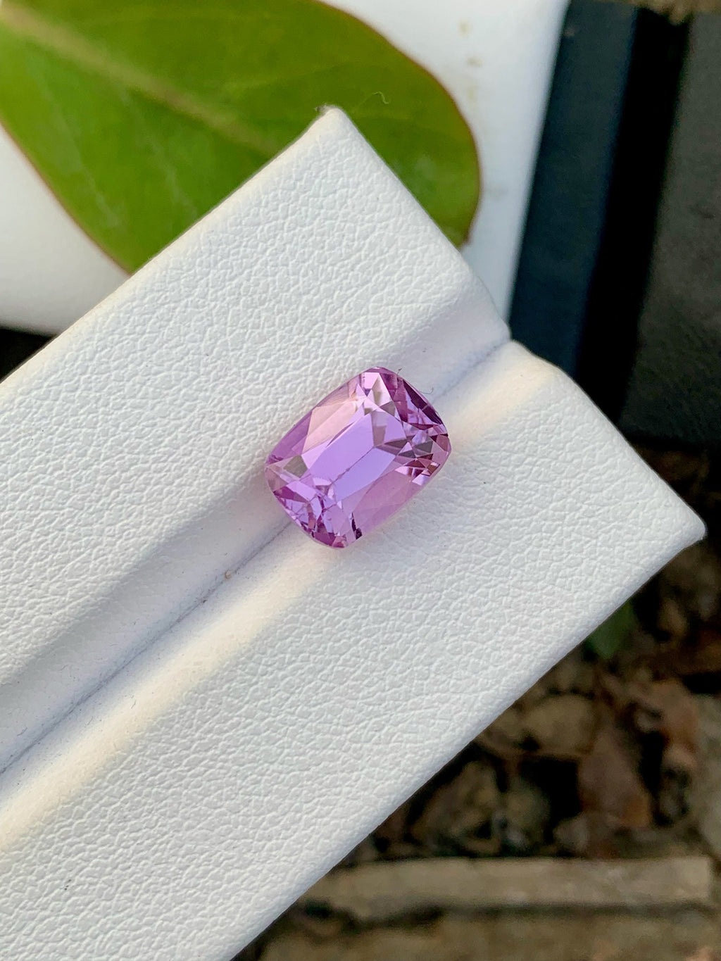 Lavender Pink Kunzite Gemstone: 5.10 CT Cushion Cut, Afghanistan