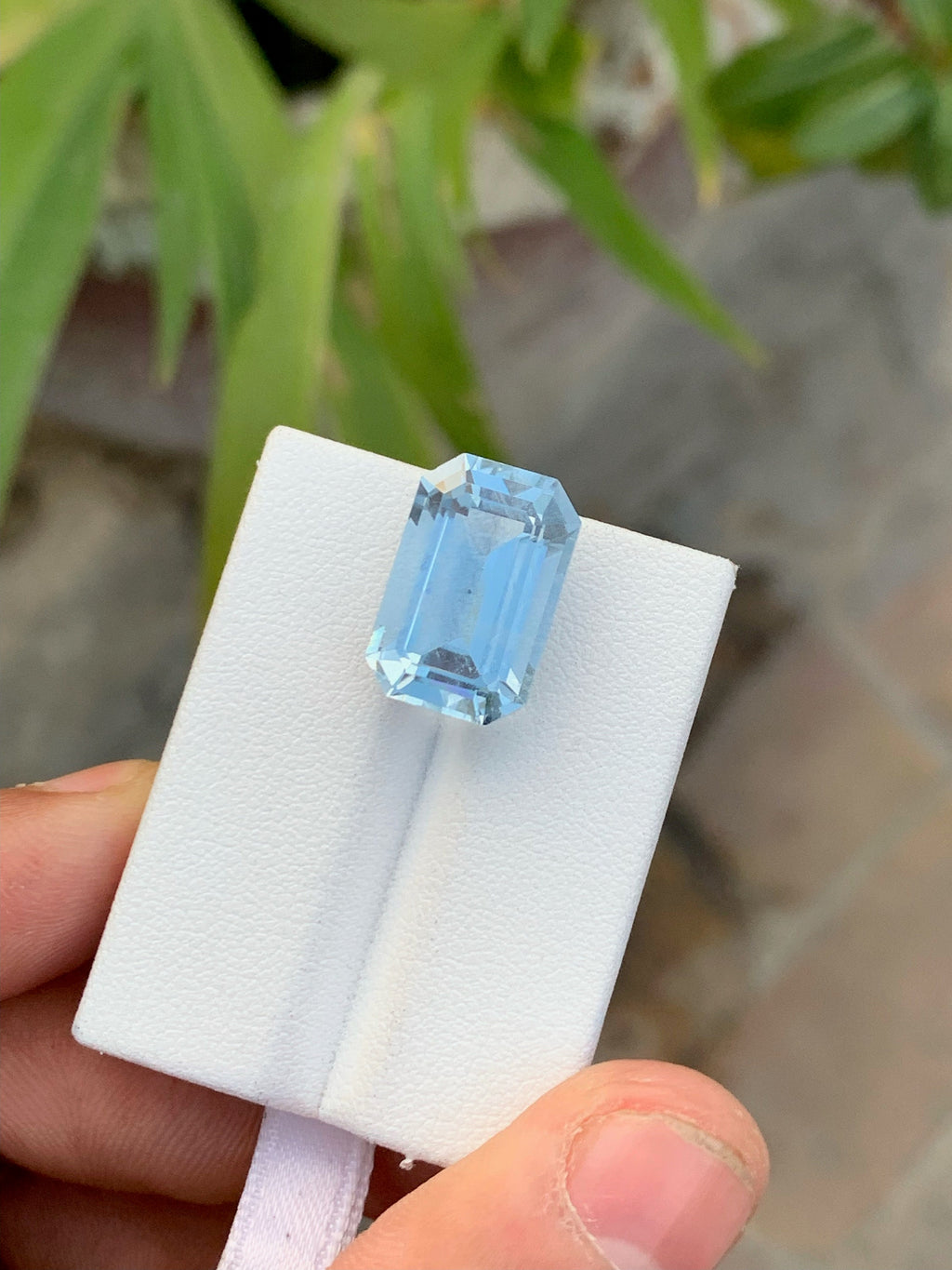 Emerald Cut Aquamarine Gemstone: Sea Blue, 10.75 CT Loose Stone