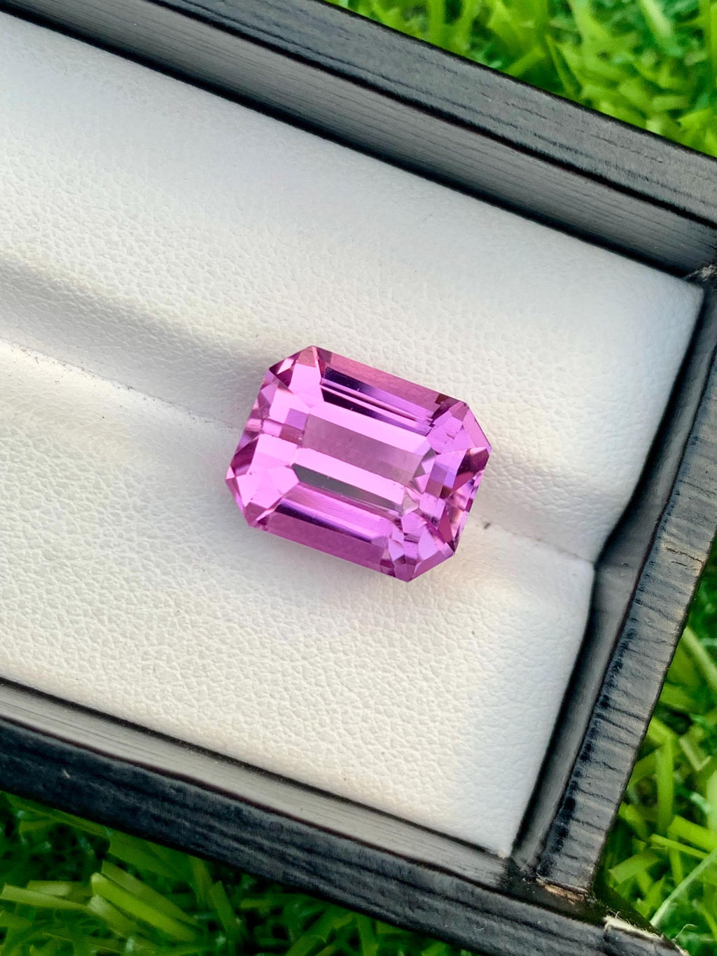 Magenta Pink Kunzite Gemstone: 13.50 CT Octagon Cut, October Birthstone