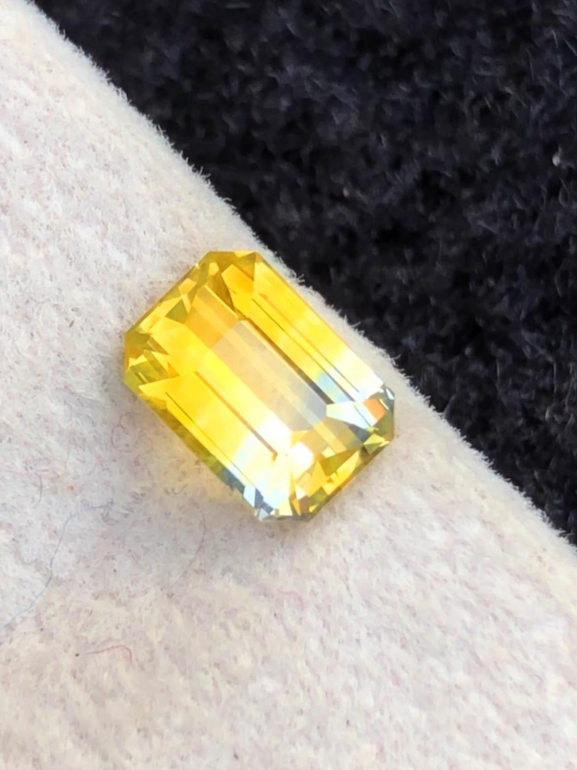Yellow Sapphire 1.07 ct Emerald Octagonal Cut Madagascar With Certificate