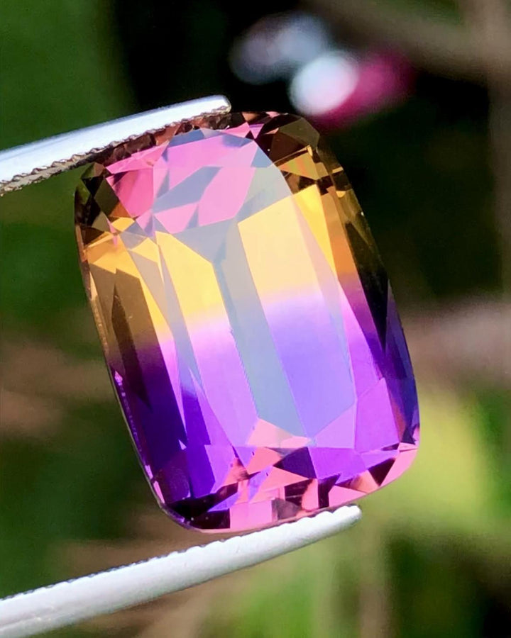 Bi-Color Ametrine 14.20 ct Cushion Cut – Gemstone from Brazil