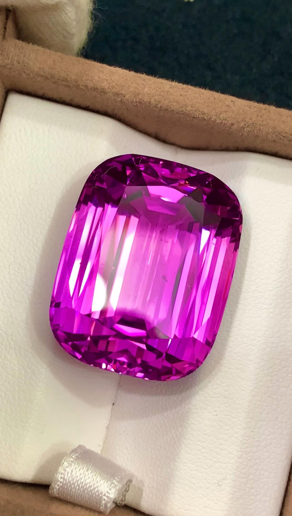 Pink Kunzite 85.85ct Cushion Cut Gemstone from Afghanistan – Elegant Sparkling Pink Gem