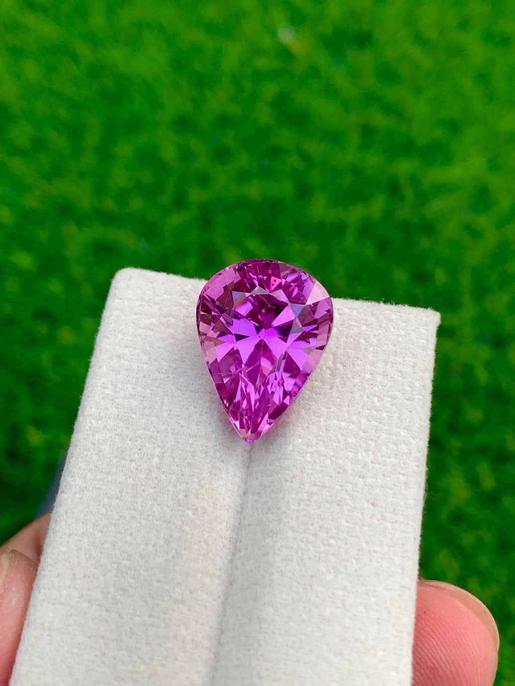 Deep Magenta Pink Kunzite Gemstone, Pear Cut, 13.65 CT, October Birthstone