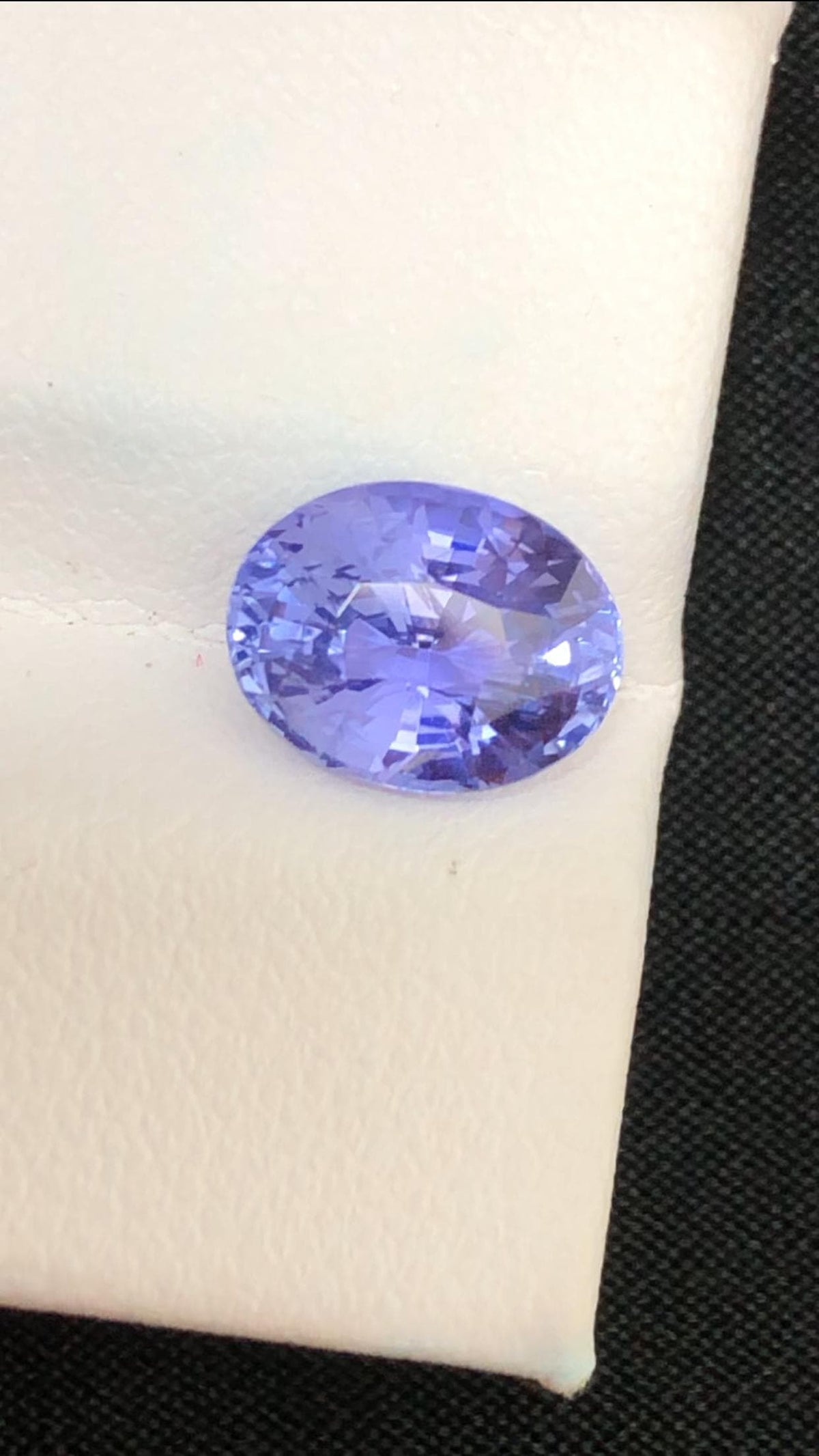 Certified 3.06 Carat Oval Blue Sapphire Gemstone: Untreated Jewelry Stone