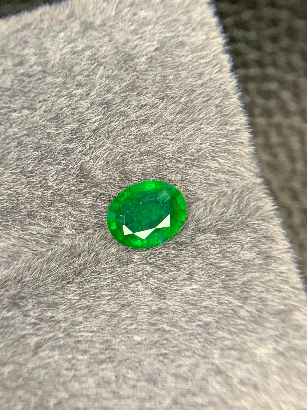 Zambia Emerald Gemstone: Oval Cut, Natural Green Emerald, 2.92 CT