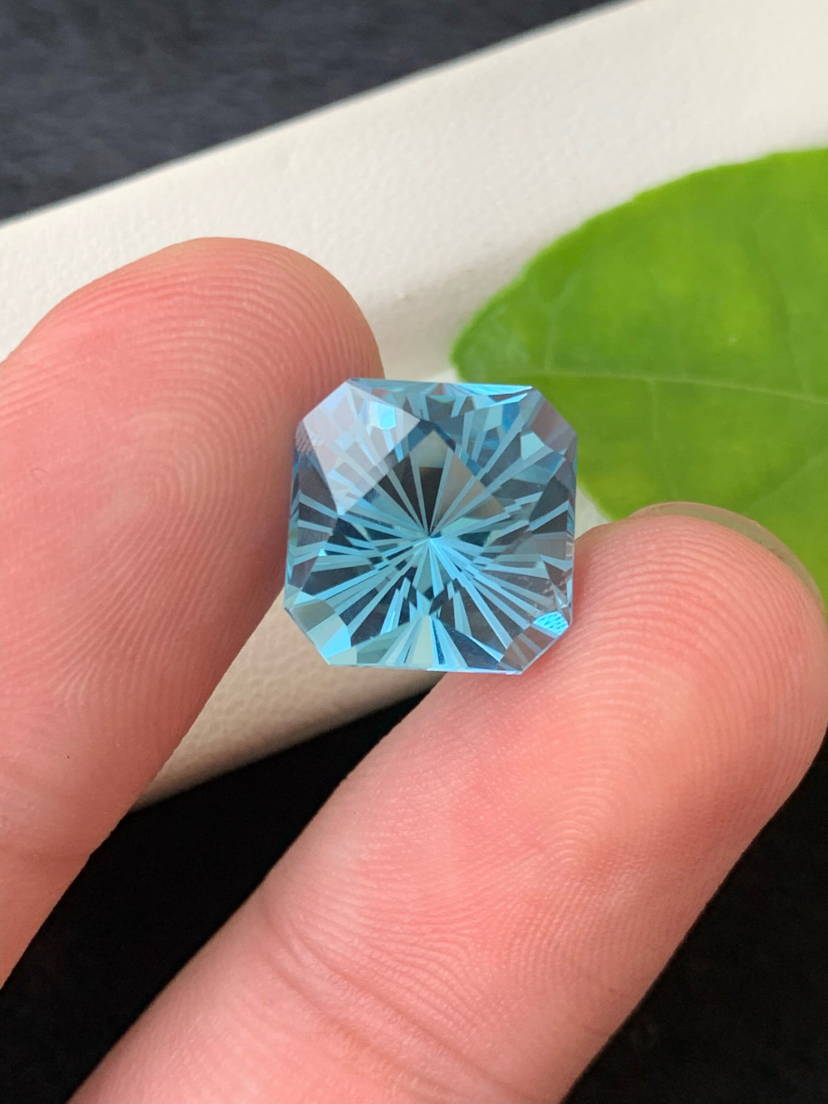 12 CT Electric Blue Topaz Gemstone: Asscher Cut Swiss Topaz