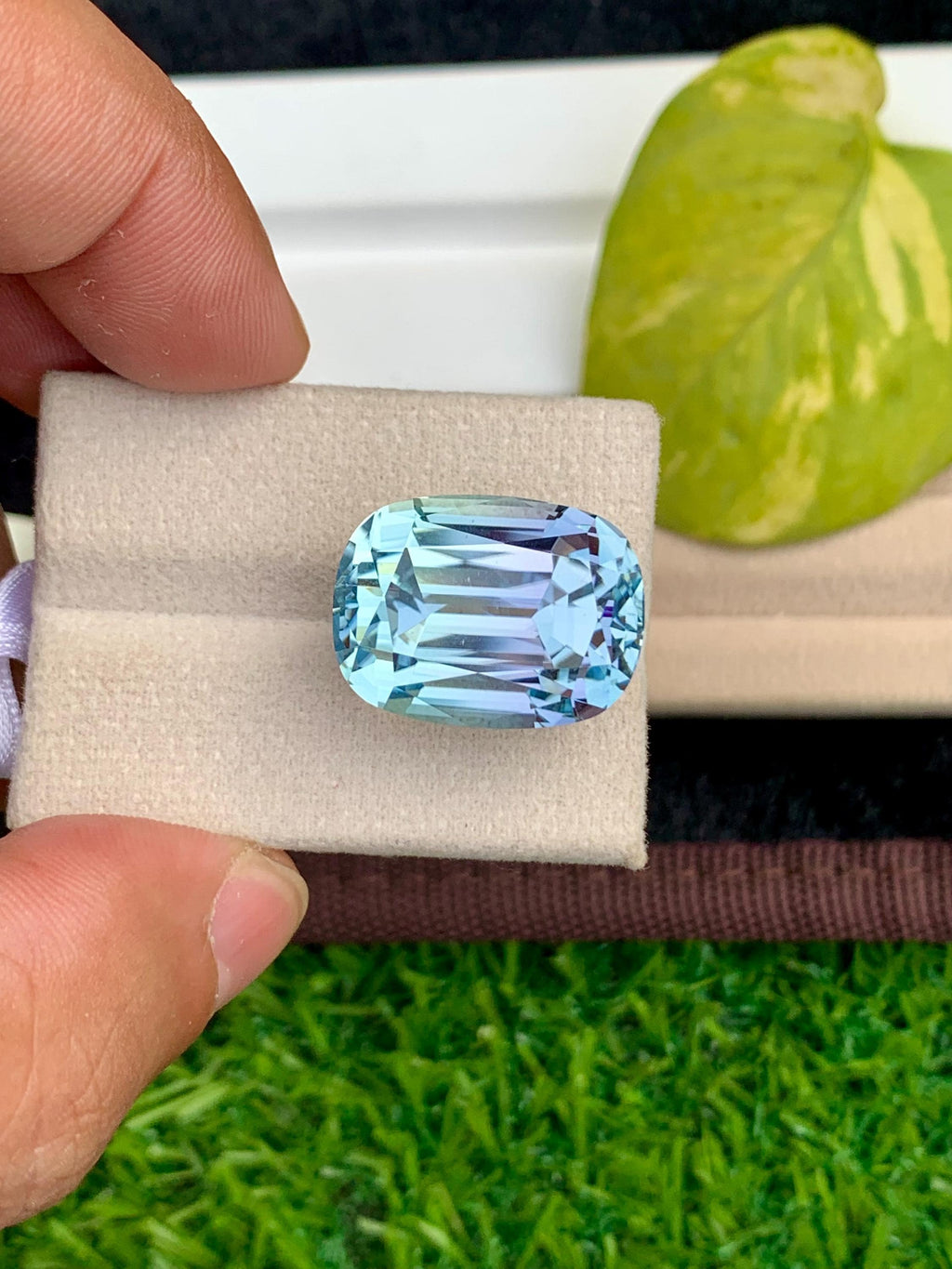 Aqua Kunzite Gemstone: 38.50 CT Cushion Cut, VVS Clarity