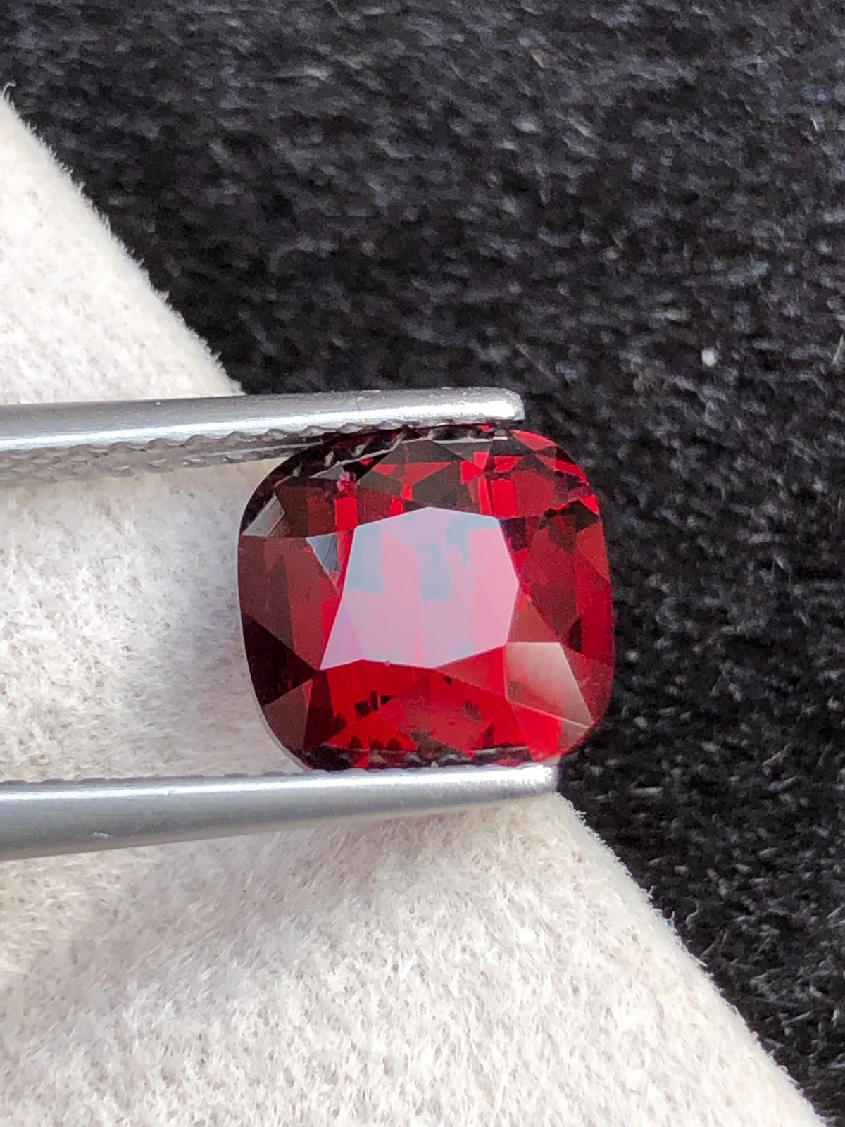 Rhodolite Garnet 3.98ct Cushion Cut Raspberry Pink from Tanzania