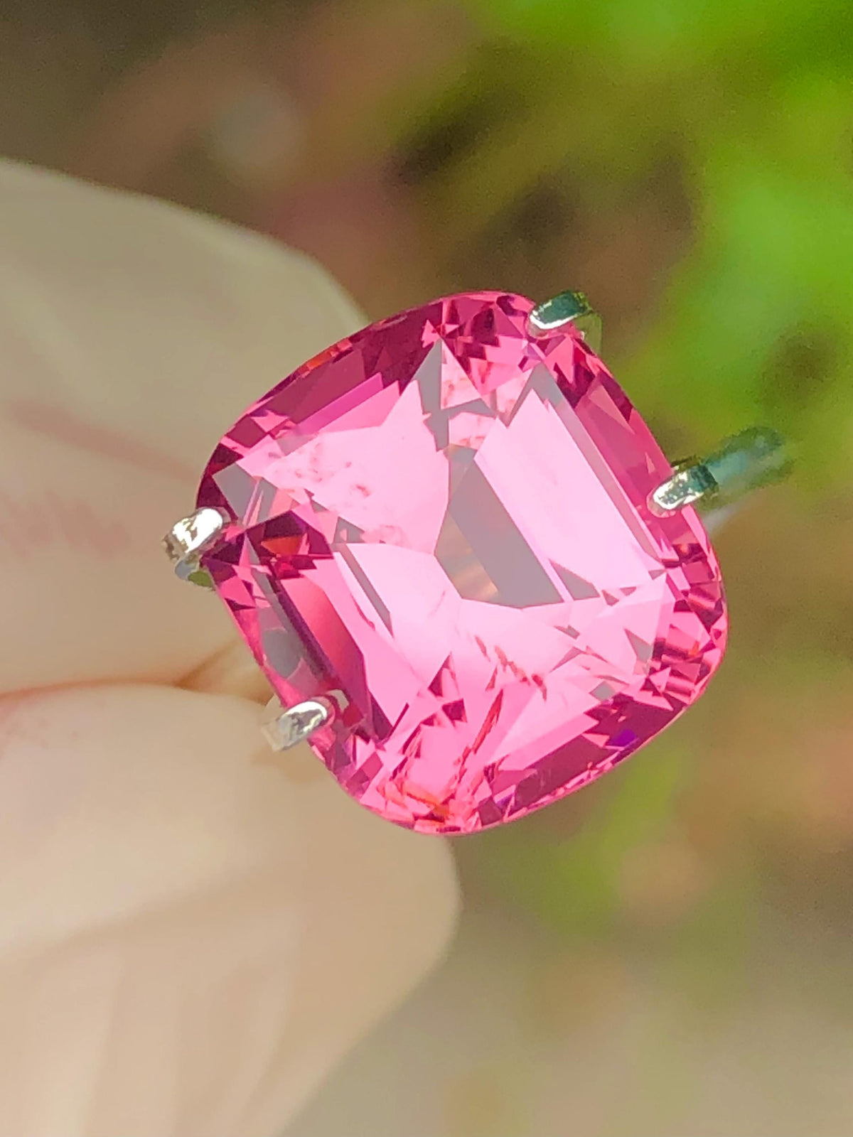 Vivid Pink Mahenge Spinel,6.40 Cts Top Quality Mahenge Spinel from Tanzania