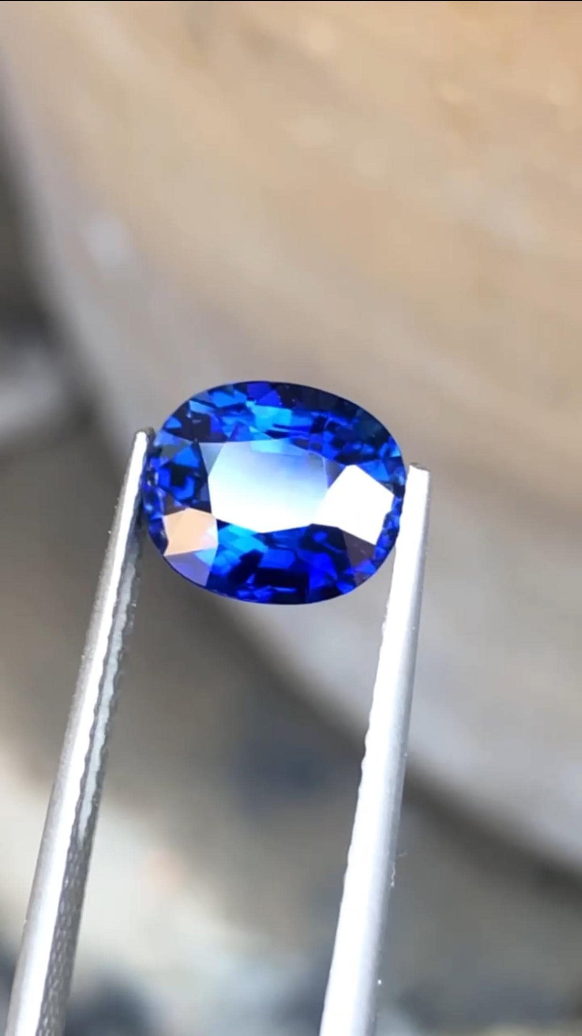 Royal Blue Sapphire Gemstone: 3.05 CT Cushion Cut, Certified