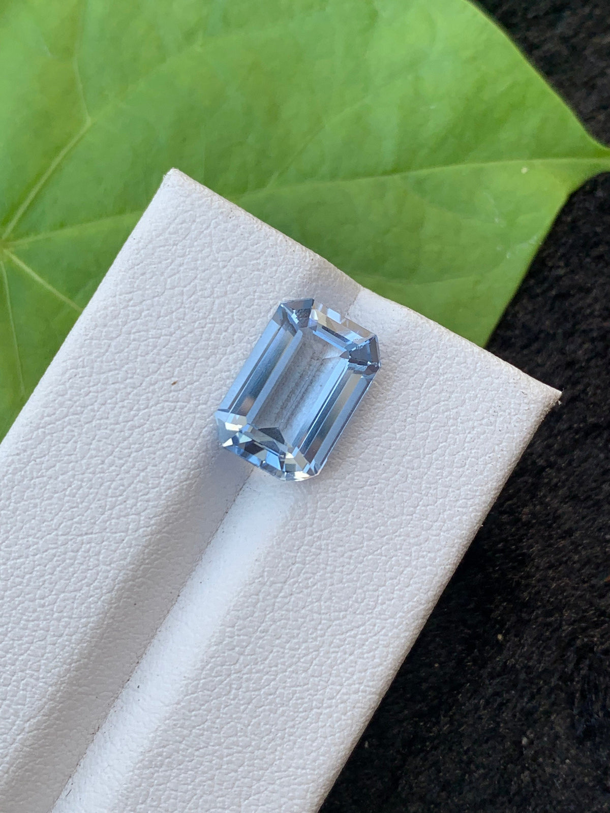 Santa Maria Aquamarine Gemstone: Emerald Cut, 4.2 Carat Loose Stone