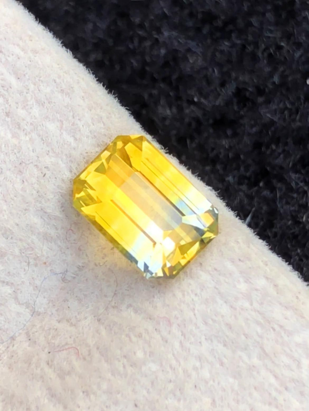 Yellow Sapphire 1.07 ct Emerald Octagonal Cut Madagascar With Certificate