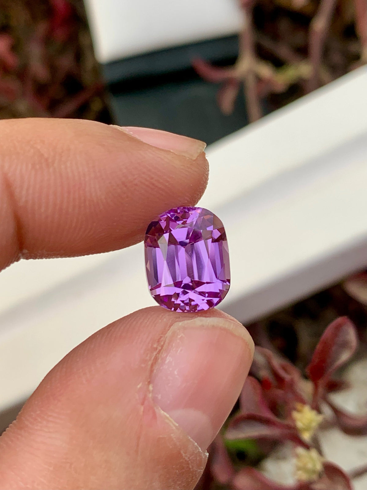 Deep Pink Kunzite Gemstone: 7.15 CT Cushion Cut Spodumene Stone