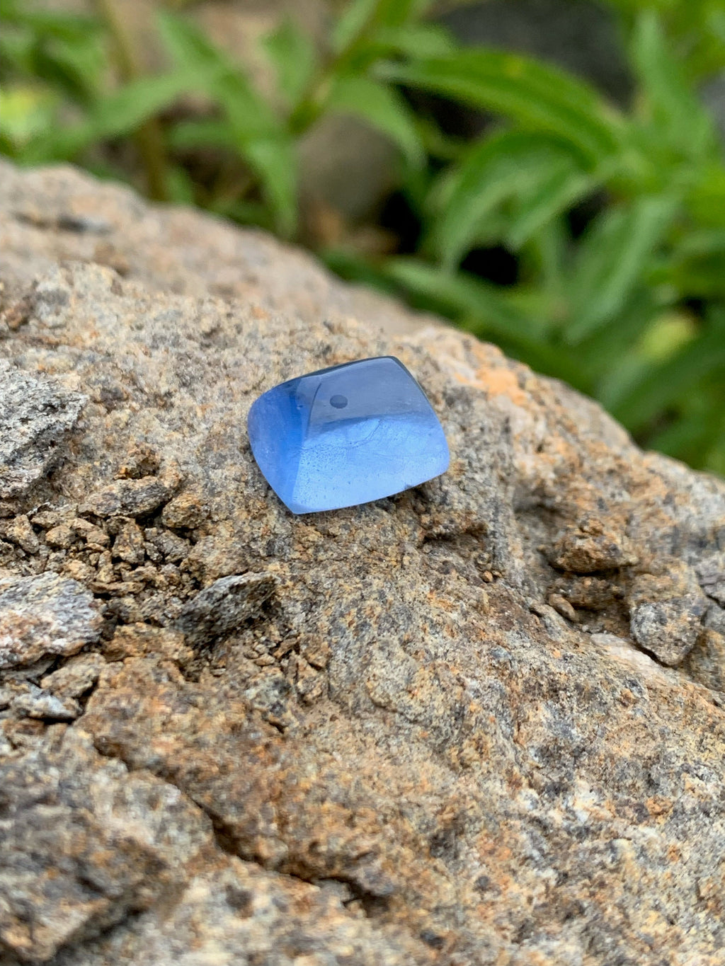 Santa Maria Aquamarine Sugarloaf Cabochon: 20 CT Gemstone for Necklace