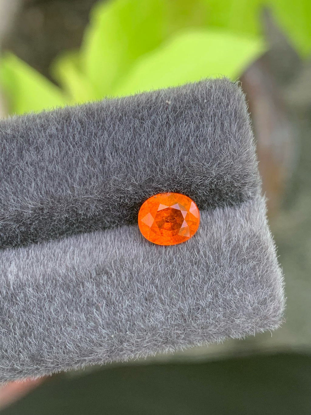 Natural Fanta Garnet Gemstone: Oval Cut Ring Stone, 2.60 CT