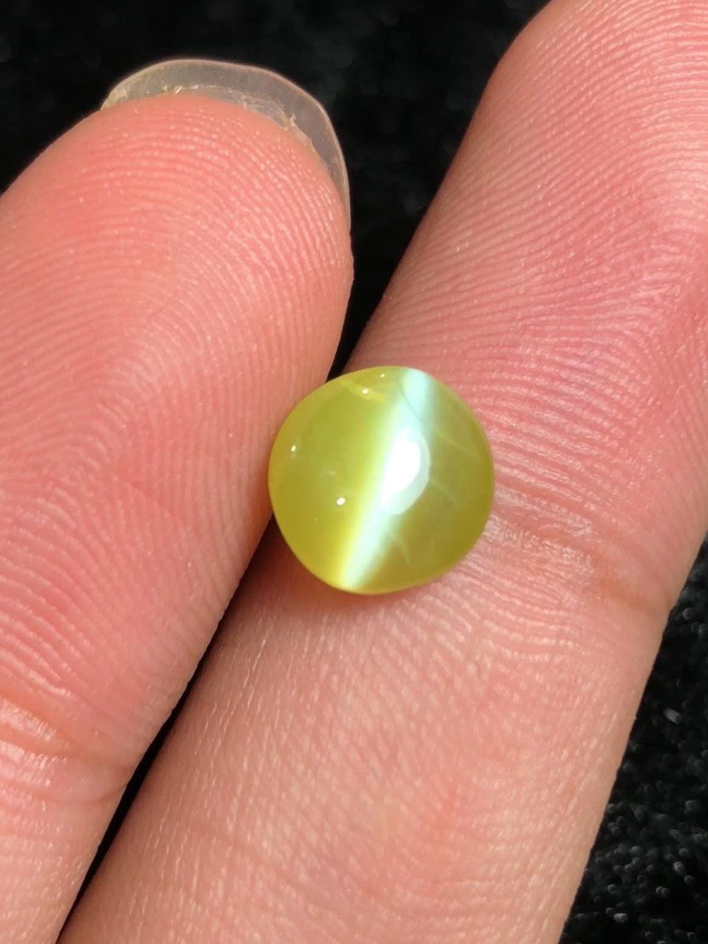 Chrysoberyl Cat’s Eye 3.08ct Oval Cabochon – Sharp Chatoyancy & Fine Glow