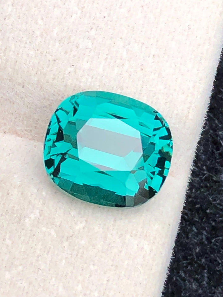 Natural lagoon Tourmaline Gemstone – Oval Cut, 4.10 Carats (Afghanistan)
