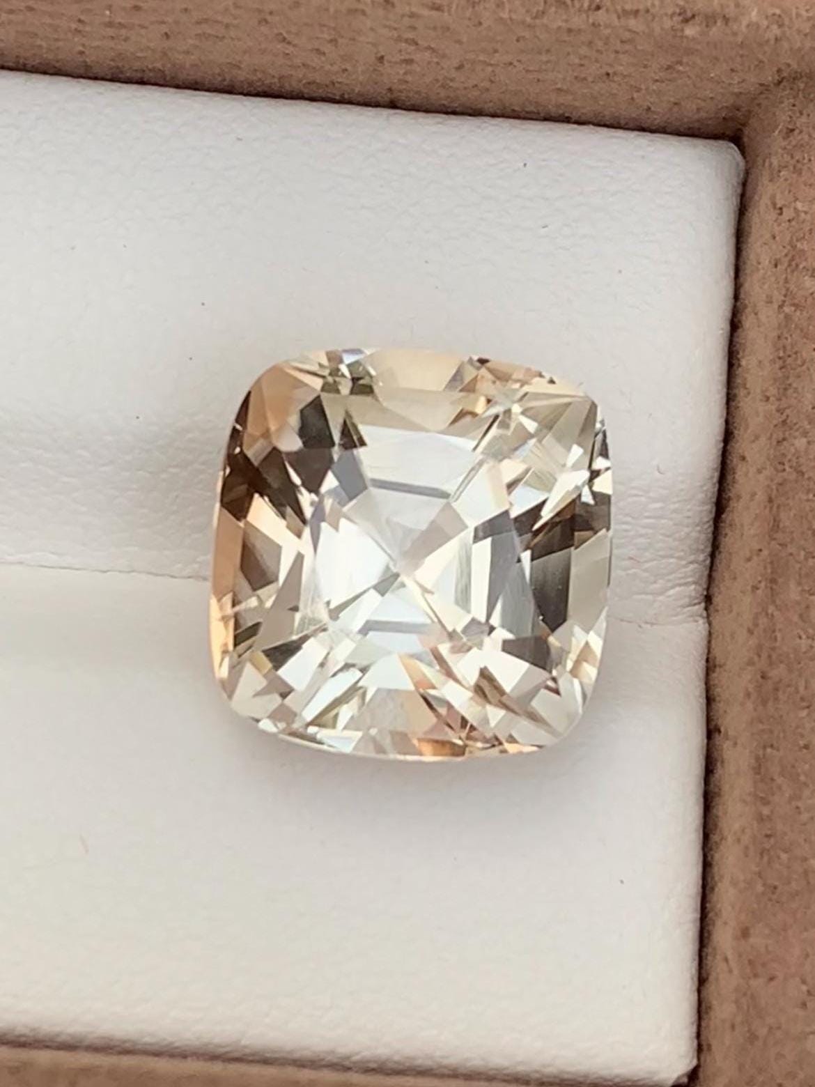 Golden Topaz 12.80ct Fancy Cushion Cut – Skardu Pakistan