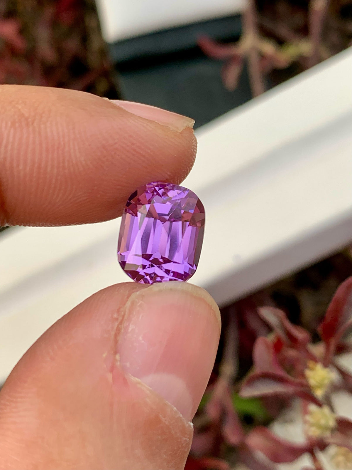 Deep Pink Kunzite Gemstone: 7.15 CT Cushion Cut Spodumene Stone