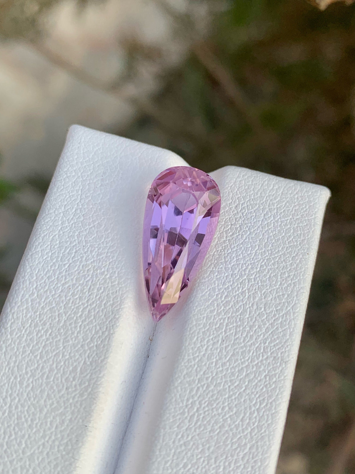 Pear Cut Pink Kunzite Gemstone: 8.55 CT Flawless Faceted Stone