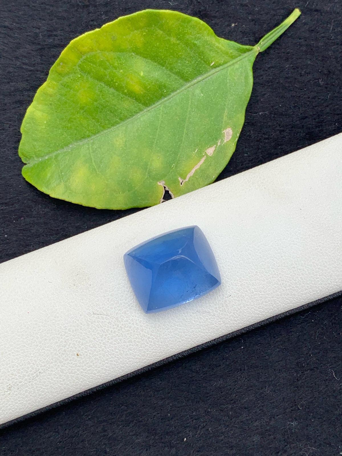 Santa Maria Aquamarine Cabochon: Fine Blue Gemstone, 22.5 Carat