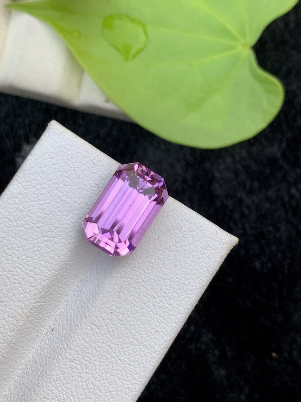 Lilac Pink Kunzite Gemstone: 9.05 CT Emerald Cut Stone