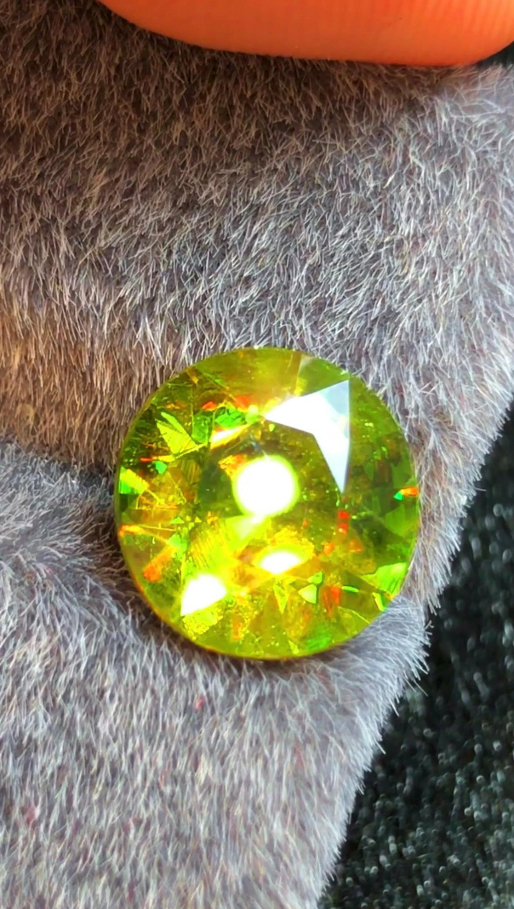 Green Sphene 3.20 ct Round Cut Green Gemstone from Skardu Pakistan
