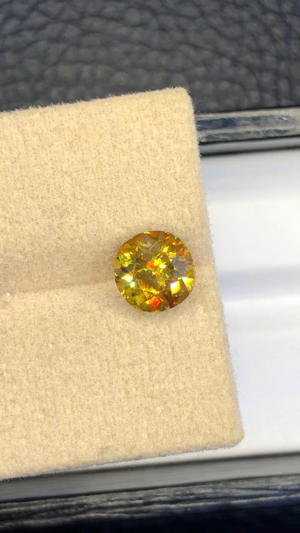 Natural Fire Sphene Gemstone: Round Cut, 1.80 CT, Pakistan Origin