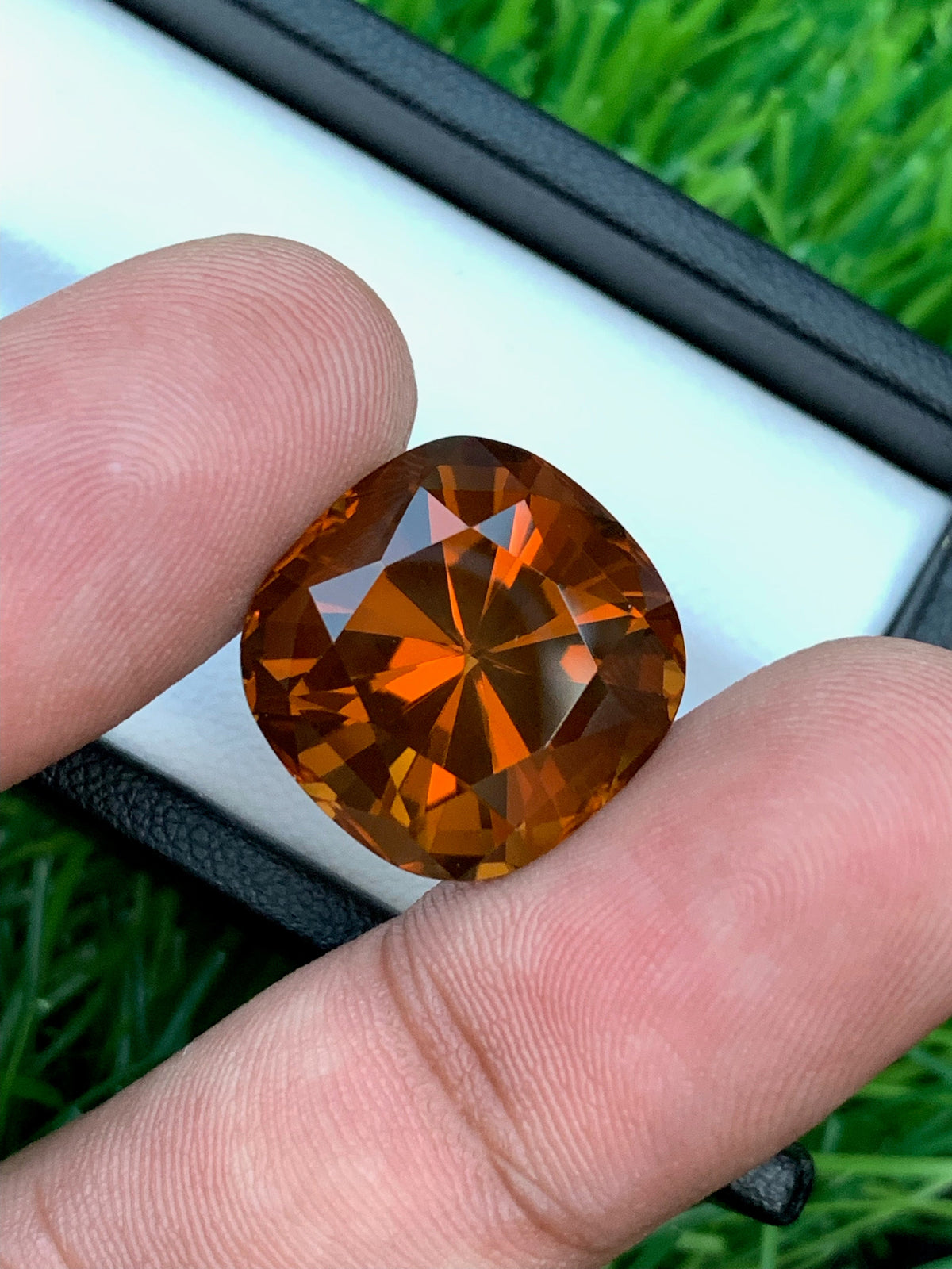 Orange Citrine Gemstone: 19 Carat Round Cushion Cut, November Birthstone