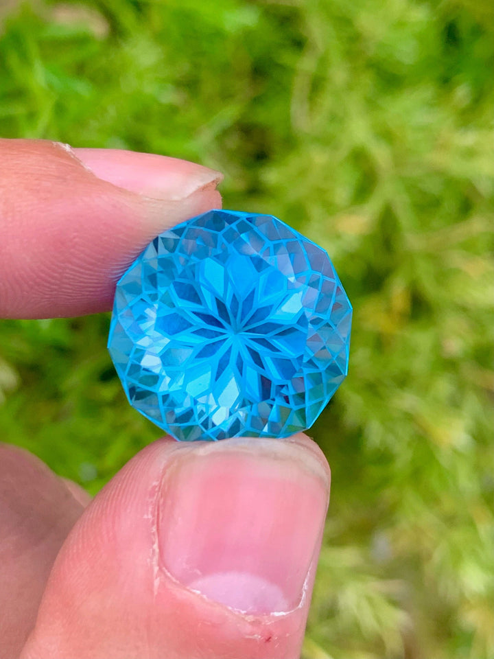 Precision Flower Cut Swiss Electric Blue Topaz Loose Gemstone 32.90 carat